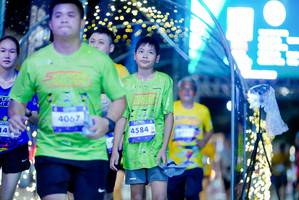 BIB: 4067, 4584
                            <button type="button" onclick="openModal(26240198)" class="btn btn-primary btn-sm float-right btn-popup" data-toggle="modal" data-target=".modal-high-quality">
                        <i class="fas fa-shopping-cart"></i> Add to Cart
                    </button>
                                            <button type="button" onclick="isThisMe(26240198, true)" class="btn btn-success btn-sm float-right btn-popup btn-isme hidden" data-toggle="tooltip" data-placement="bottom" title="นี่คือรูปของคุณใช่ไหม คลิกที่นี่เพื่อเอาเข้าอัลบั้ม">
                        <i class="fas fa-plus"></i> Add to album
                    </button>
                    <button type="button" onclick="isThisMe(26240198, false)" class="btn btn-warning btn-sm float-right btn-popup btn-isnotme hidden">
                        <i class="fas fa-ban"></i> Remove from album
                    </button>