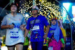 BIB: 4795, 4731, 4728
                            <button type="button" onclick="openModal(26238956)" class="btn btn-primary btn-sm float-right btn-popup" data-toggle="modal" data-target=".modal-high-quality">
                        <i class="fas fa-shopping-cart"></i> Add to Cart
                    </button>
                                            <button type="button" onclick="isThisMe(26238956, true)" class="btn btn-success btn-sm float-right btn-popup btn-isme hidden" data-toggle="tooltip" data-placement="bottom" title="นี่คือรูปของคุณใช่ไหม คลิกที่นี่เพื่อเอาเข้าอัลบั้ม">
                        <i class="fas fa-plus"></i> Add to album
                    </button>
                    <button type="button" onclick="isThisMe(26238956, false)" class="btn btn-warning btn-sm float-right btn-popup btn-isnotme hidden">
                        <i class="fas fa-ban"></i> Remove from album
                    </button>