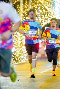 BIB: 4607, 4614
                            <button type="button" onclick="openModal(26241341)" class="btn btn-primary btn-sm float-right btn-popup" data-toggle="modal" data-target=".modal-high-quality">
                        <i class="fas fa-shopping-cart"></i> Add to Cart
                    </button>
                                            <button type="button" onclick="isThisMe(26241341, true)" class="btn btn-success btn-sm float-right btn-popup btn-isme hidden" data-toggle="tooltip" data-placement="bottom" title="นี่คือรูปของคุณใช่ไหม คลิกที่นี่เพื่อเอาเข้าอัลบั้ม">
                        <i class="fas fa-plus"></i> Add to album
                    </button>
                    <button type="button" onclick="isThisMe(26241341, false)" class="btn btn-warning btn-sm float-right btn-popup btn-isnotme hidden">
                        <i class="fas fa-ban"></i> Remove from album
                    </button>