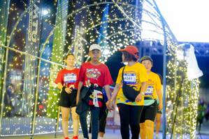 BIB: 3050, 43411
                            <button type="button" onclick="openModal(26237664)" class="btn btn-primary btn-sm float-right btn-popup" data-toggle="modal" data-target=".modal-high-quality">
                        <i class="fas fa-shopping-cart"></i> Add to Cart
                    </button>
                                            <button type="button" onclick="isThisMe(26237664, true)" class="btn btn-success btn-sm float-right btn-popup btn-isme hidden" data-toggle="tooltip" data-placement="bottom" title="นี่คือรูปของคุณใช่ไหม คลิกที่นี่เพื่อเอาเข้าอัลบั้ม">
                        <i class="fas fa-plus"></i> Add to album
                    </button>
                    <button type="button" onclick="isThisMe(26237664, false)" class="btn btn-warning btn-sm float-right btn-popup btn-isnotme hidden">
                        <i class="fas fa-ban"></i> Remove from album
                    </button>