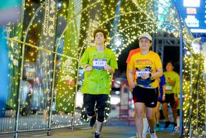 BIB: 4159, 4800, 
                            <button type="button" onclick="openModal(26240035)" class="btn btn-primary btn-sm float-right btn-popup" data-toggle="modal" data-target=".modal-high-quality">
                        <i class="fas fa-shopping-cart"></i> Add to Cart
                    </button>
                                            <button type="button" onclick="isThisMe(26240035, true)" class="btn btn-success btn-sm float-right btn-popup btn-isme hidden" data-toggle="tooltip" data-placement="bottom" title="นี่คือรูปของคุณใช่ไหม คลิกที่นี่เพื่อเอาเข้าอัลบั้ม">
                        <i class="fas fa-plus"></i> Add to album
                    </button>
                    <button type="button" onclick="isThisMe(26240035, false)" class="btn btn-warning btn-sm float-right btn-popup btn-isnotme hidden">
                        <i class="fas fa-ban"></i> Remove from album
                    </button>