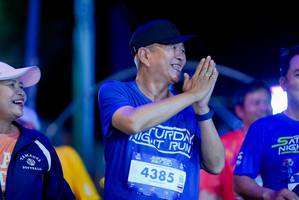 BIB: 4385
                            <button type="button" onclick="openModal(26237695)" class="btn btn-primary btn-sm float-right btn-popup" data-toggle="modal" data-target=".modal-high-quality">
                        <i class="fas fa-shopping-cart"></i> Add to Cart
                    </button>
                                            <button type="button" onclick="isThisMe(26237695, true)" class="btn btn-success btn-sm float-right btn-popup btn-isme hidden" data-toggle="tooltip" data-placement="bottom" title="นี่คือรูปของคุณใช่ไหม คลิกที่นี่เพื่อเอาเข้าอัลบั้ม">
                        <i class="fas fa-plus"></i> Add to album
                    </button>
                    <button type="button" onclick="isThisMe(26237695, false)" class="btn btn-warning btn-sm float-right btn-popup btn-isnotme hidden">
                        <i class="fas fa-ban"></i> Remove from album
                    </button>