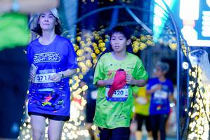 BIB: 3717, 420
                            <button type="button" onclick="openModal(26240019)" class="btn btn-primary btn-sm float-right btn-popup" data-toggle="modal" data-target=".modal-high-quality">
                        <i class="fas fa-shopping-cart"></i> Add to Cart
                    </button>
                                            <button type="button" onclick="isThisMe(26240019, true)" class="btn btn-success btn-sm float-right btn-popup btn-isme hidden" data-toggle="tooltip" data-placement="bottom" title="นี่คือรูปของคุณใช่ไหม คลิกที่นี่เพื่อเอาเข้าอัลบั้ม">
                        <i class="fas fa-plus"></i> Add to album
                    </button>
                    <button type="button" onclick="isThisMe(26240019, false)" class="btn btn-warning btn-sm float-right btn-popup btn-isnotme hidden">
                        <i class="fas fa-ban"></i> Remove from album
                    </button>