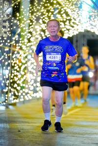 BIB: 4381
                            <button type="button" onclick="openModal(26240448)" class="btn btn-primary btn-sm float-right btn-popup" data-toggle="modal" data-target=".modal-high-quality">
                        <i class="fas fa-shopping-cart"></i> Add to Cart
                    </button>
                                            <button type="button" onclick="isThisMe(26240448, true)" class="btn btn-success btn-sm float-right btn-popup btn-isme hidden" data-toggle="tooltip" data-placement="bottom" title="นี่คือรูปของคุณใช่ไหม คลิกที่นี่เพื่อเอาเข้าอัลบั้ม">
                        <i class="fas fa-plus"></i> Add to album
                    </button>
                    <button type="button" onclick="isThisMe(26240448, false)" class="btn btn-warning btn-sm float-right btn-popup btn-isnotme hidden">
                        <i class="fas fa-ban"></i> Remove from album
                    </button>