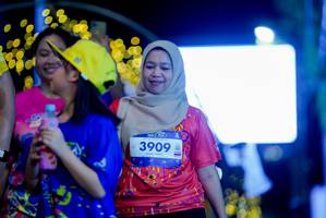 BIB: 3909
                            <button type="button" onclick="openModal(26237670)" class="btn btn-primary btn-sm float-right btn-popup" data-toggle="modal" data-target=".modal-high-quality">
                        <i class="fas fa-shopping-cart"></i> Add to Cart
                    </button>
                                            <button type="button" onclick="isThisMe(26237670, true)" class="btn btn-success btn-sm float-right btn-popup btn-isme hidden" data-toggle="tooltip" data-placement="bottom" title="นี่คือรูปของคุณใช่ไหม คลิกที่นี่เพื่อเอาเข้าอัลบั้ม">
                        <i class="fas fa-plus"></i> Add to album
                    </button>
                    <button type="button" onclick="isThisMe(26237670, false)" class="btn btn-warning btn-sm float-right btn-popup btn-isnotme hidden">
                        <i class="fas fa-ban"></i> Remove from album
                    </button>