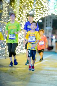 BIB: 4599, 4366
                            <button type="button" onclick="openModal(26240651)" class="btn btn-primary btn-sm float-right btn-popup" data-toggle="modal" data-target=".modal-high-quality">
                        <i class="fas fa-shopping-cart"></i> Add to Cart
                    </button>
                                            <button type="button" onclick="isThisMe(26240651, true)" class="btn btn-success btn-sm float-right btn-popup btn-isme hidden" data-toggle="tooltip" data-placement="bottom" title="นี่คือรูปของคุณใช่ไหม คลิกที่นี่เพื่อเอาเข้าอัลบั้ม">
                        <i class="fas fa-plus"></i> Add to album
                    </button>
                    <button type="button" onclick="isThisMe(26240651, false)" class="btn btn-warning btn-sm float-right btn-popup btn-isnotme hidden">
                        <i class="fas fa-ban"></i> Remove from album
                    </button>