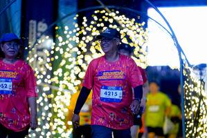 BIB: 4215
                            <button type="button" onclick="openModal(26237977)" class="btn btn-primary btn-sm float-right btn-popup" data-toggle="modal" data-target=".modal-high-quality">
                        <i class="fas fa-shopping-cart"></i> Add to Cart
                    </button>
                                            <button type="button" onclick="isThisMe(26237977, true)" class="btn btn-success btn-sm float-right btn-popup btn-isme hidden" data-toggle="tooltip" data-placement="bottom" title="นี่คือรูปของคุณใช่ไหม คลิกที่นี่เพื่อเอาเข้าอัลบั้ม">
                        <i class="fas fa-plus"></i> Add to album
                    </button>
                    <button type="button" onclick="isThisMe(26237977, false)" class="btn btn-warning btn-sm float-right btn-popup btn-isnotme hidden">
                        <i class="fas fa-ban"></i> Remove from album
                    </button>