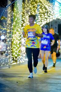 BIB: 345, 4499
                            <button type="button" onclick="openModal(26240504)" class="btn btn-primary btn-sm float-right btn-popup" data-toggle="modal" data-target=".modal-high-quality">
                        <i class="fas fa-shopping-cart"></i> Add to Cart
                    </button>
                                            <button type="button" onclick="isThisMe(26240504, true)" class="btn btn-success btn-sm float-right btn-popup btn-isme hidden" data-toggle="tooltip" data-placement="bottom" title="นี่คือรูปของคุณใช่ไหม คลิกที่นี่เพื่อเอาเข้าอัลบั้ม">
                        <i class="fas fa-plus"></i> Add to album
                    </button>
                    <button type="button" onclick="isThisMe(26240504, false)" class="btn btn-warning btn-sm float-right btn-popup btn-isnotme hidden">
                        <i class="fas fa-ban"></i> Remove from album
                    </button>