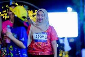 BIB: 3909
                            <button type="button" onclick="openModal(26237669)" class="btn btn-primary btn-sm float-right btn-popup" data-toggle="modal" data-target=".modal-high-quality">
                        <i class="fas fa-shopping-cart"></i> Add to Cart
                    </button>
                                            <button type="button" onclick="isThisMe(26237669, true)" class="btn btn-success btn-sm float-right btn-popup btn-isme hidden" data-toggle="tooltip" data-placement="bottom" title="นี่คือรูปของคุณใช่ไหม คลิกที่นี่เพื่อเอาเข้าอัลบั้ม">
                        <i class="fas fa-plus"></i> Add to album
                    </button>
                    <button type="button" onclick="isThisMe(26237669, false)" class="btn btn-warning btn-sm float-right btn-popup btn-isnotme hidden">
                        <i class="fas fa-ban"></i> Remove from album
                    </button>