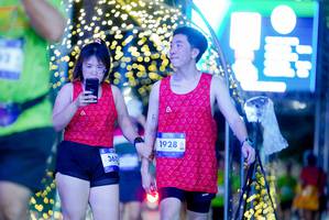 BIB: 3928
                            <button type="button" onclick="openModal(26239973)" class="btn btn-primary btn-sm float-right btn-popup" data-toggle="modal" data-target=".modal-high-quality">
                        <i class="fas fa-shopping-cart"></i> Add to Cart
                    </button>
                                            <button type="button" onclick="isThisMe(26239973, true)" class="btn btn-success btn-sm float-right btn-popup btn-isme hidden" data-toggle="tooltip" data-placement="bottom" title="นี่คือรูปของคุณใช่ไหม คลิกที่นี่เพื่อเอาเข้าอัลบั้ม">
                        <i class="fas fa-plus"></i> Add to album
                    </button>
                    <button type="button" onclick="isThisMe(26239973, false)" class="btn btn-warning btn-sm float-right btn-popup btn-isnotme hidden">
                        <i class="fas fa-ban"></i> Remove from album
                    </button>