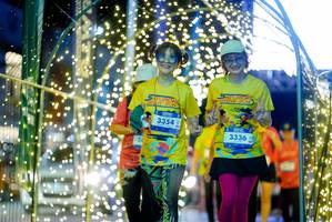 BIB: 3354, 3336
                            <button type="button" onclick="openModal(26237806)" class="btn btn-primary btn-sm float-right btn-popup" data-toggle="modal" data-target=".modal-high-quality">
                        <i class="fas fa-shopping-cart"></i> Add to Cart
                    </button>
                                            <button type="button" onclick="isThisMe(26237806, true)" class="btn btn-success btn-sm float-right btn-popup btn-isme hidden" data-toggle="tooltip" data-placement="bottom" title="นี่คือรูปของคุณใช่ไหม คลิกที่นี่เพื่อเอาเข้าอัลบั้ม">
                        <i class="fas fa-plus"></i> Add to album
                    </button>
                    <button type="button" onclick="isThisMe(26237806, false)" class="btn btn-warning btn-sm float-right btn-popup btn-isnotme hidden">
                        <i class="fas fa-ban"></i> Remove from album
                    </button>