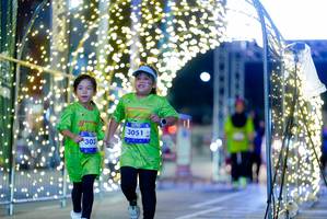 BIB: 303, 3051
                            <button type="button" onclick="openModal(26237623)" class="btn btn-primary btn-sm float-right btn-popup" data-toggle="modal" data-target=".modal-high-quality">
                        <i class="fas fa-shopping-cart"></i> Add to Cart
                    </button>
                                            <button type="button" onclick="isThisMe(26237623, true)" class="btn btn-success btn-sm float-right btn-popup btn-isme hidden" data-toggle="tooltip" data-placement="bottom" title="นี่คือรูปของคุณใช่ไหม คลิกที่นี่เพื่อเอาเข้าอัลบั้ม">
                        <i class="fas fa-plus"></i> Add to album
                    </button>
                    <button type="button" onclick="isThisMe(26237623, false)" class="btn btn-warning btn-sm float-right btn-popup btn-isnotme hidden">
                        <i class="fas fa-ban"></i> Remove from album
                    </button>