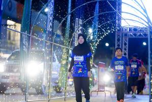 BIB: 4081, 3513
                            <button type="button" onclick="openModal(26237605)" class="btn btn-primary btn-sm float-right btn-popup" data-toggle="modal" data-target=".modal-high-quality">
                        <i class="fas fa-shopping-cart"></i> Add to Cart
                    </button>
                                            <button type="button" onclick="isThisMe(26237605, true)" class="btn btn-success btn-sm float-right btn-popup btn-isme hidden" data-toggle="tooltip" data-placement="bottom" title="นี่คือรูปของคุณใช่ไหม คลิกที่นี่เพื่อเอาเข้าอัลบั้ม">
                        <i class="fas fa-plus"></i> Add to album
                    </button>
                    <button type="button" onclick="isThisMe(26237605, false)" class="btn btn-warning btn-sm float-right btn-popup btn-isnotme hidden">
                        <i class="fas fa-ban"></i> Remove from album
                    </button>