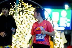 BIB: 4355
                            <button type="button" onclick="openModal(26240227)" class="btn btn-primary btn-sm float-right btn-popup" data-toggle="modal" data-target=".modal-high-quality">
                        <i class="fas fa-shopping-cart"></i> Add to Cart
                    </button>
                                            <button type="button" onclick="isThisMe(26240227, true)" class="btn btn-success btn-sm float-right btn-popup btn-isme hidden" data-toggle="tooltip" data-placement="bottom" title="นี่คือรูปของคุณใช่ไหม คลิกที่นี่เพื่อเอาเข้าอัลบั้ม">
                        <i class="fas fa-plus"></i> Add to album
                    </button>
                    <button type="button" onclick="isThisMe(26240227, false)" class="btn btn-warning btn-sm float-right btn-popup btn-isnotme hidden">
                        <i class="fas fa-ban"></i> Remove from album
                    </button>