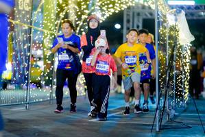 BIB: 1726, 4380, 3008
                            <button type="button" onclick="openModal(26239044)" class="btn btn-primary btn-sm float-right btn-popup" data-toggle="modal" data-target=".modal-high-quality">
                        <i class="fas fa-shopping-cart"></i> Add to Cart
                    </button>
                                            <button type="button" onclick="isThisMe(26239044, true)" class="btn btn-success btn-sm float-right btn-popup btn-isme hidden" data-toggle="tooltip" data-placement="bottom" title="นี่คือรูปของคุณใช่ไหม คลิกที่นี่เพื่อเอาเข้าอัลบั้ม">
                        <i class="fas fa-plus"></i> Add to album
                    </button>
                    <button type="button" onclick="isThisMe(26239044, false)" class="btn btn-warning btn-sm float-right btn-popup btn-isnotme hidden">
                        <i class="fas fa-ban"></i> Remove from album
                    </button>