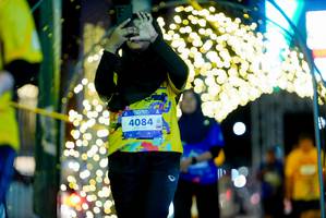 BIB: 4084
                            <button type="button" onclick="openModal(26238229)" class="btn btn-primary btn-sm float-right btn-popup" data-toggle="modal" data-target=".modal-high-quality">
                        <i class="fas fa-shopping-cart"></i> Add to Cart
                    </button>
                                            <button type="button" onclick="isThisMe(26238229, true)" class="btn btn-success btn-sm float-right btn-popup btn-isme hidden" data-toggle="tooltip" data-placement="bottom" title="นี่คือรูปของคุณใช่ไหม คลิกที่นี่เพื่อเอาเข้าอัลบั้ม">
                        <i class="fas fa-plus"></i> Add to album
                    </button>
                    <button type="button" onclick="isThisMe(26238229, false)" class="btn btn-warning btn-sm float-right btn-popup btn-isnotme hidden">
                        <i class="fas fa-ban"></i> Remove from album
                    </button>