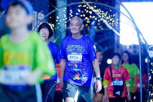 BIB: 3956
                            <button type="button" onclick="openModal(26237930)" class="btn btn-primary btn-sm float-right btn-popup" data-toggle="modal" data-target=".modal-high-quality">
                        <i class="fas fa-shopping-cart"></i> Add to Cart
                    </button>
                                            <button type="button" onclick="isThisMe(26237930, true)" class="btn btn-success btn-sm float-right btn-popup btn-isme hidden" data-toggle="tooltip" data-placement="bottom" title="นี่คือรูปของคุณใช่ไหม คลิกที่นี่เพื่อเอาเข้าอัลบั้ม">
                        <i class="fas fa-plus"></i> Add to album
                    </button>
                    <button type="button" onclick="isThisMe(26237930, false)" class="btn btn-warning btn-sm float-right btn-popup btn-isnotme hidden">
                        <i class="fas fa-ban"></i> Remove from album
                    </button>