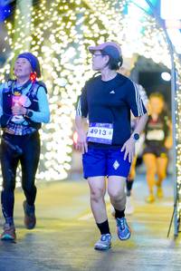 BIB: 4913
                            <button type="button" onclick="openModal(26241014)" class="btn btn-primary btn-sm float-right btn-popup" data-toggle="modal" data-target=".modal-high-quality">
                        <i class="fas fa-shopping-cart"></i> Add to Cart
                    </button>
                                            <button type="button" onclick="isThisMe(26241014, true)" class="btn btn-success btn-sm float-right btn-popup btn-isme hidden" data-toggle="tooltip" data-placement="bottom" title="นี่คือรูปของคุณใช่ไหม คลิกที่นี่เพื่อเอาเข้าอัลบั้ม">
                        <i class="fas fa-plus"></i> Add to album
                    </button>
                    <button type="button" onclick="isThisMe(26241014, false)" class="btn btn-warning btn-sm float-right btn-popup btn-isnotme hidden">
                        <i class="fas fa-ban"></i> Remove from album
                    </button>