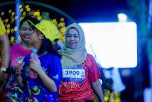 BIB: 3909
                            <button type="button" onclick="openModal(26237672)" class="btn btn-primary btn-sm float-right btn-popup" data-toggle="modal" data-target=".modal-high-quality">
                        <i class="fas fa-shopping-cart"></i> Add to Cart
                    </button>
                                            <button type="button" onclick="isThisMe(26237672, true)" class="btn btn-success btn-sm float-right btn-popup btn-isme hidden" data-toggle="tooltip" data-placement="bottom" title="นี่คือรูปของคุณใช่ไหม คลิกที่นี่เพื่อเอาเข้าอัลบั้ม">
                        <i class="fas fa-plus"></i> Add to album
                    </button>
                    <button type="button" onclick="isThisMe(26237672, false)" class="btn btn-warning btn-sm float-right btn-popup btn-isnotme hidden">
                        <i class="fas fa-ban"></i> Remove from album
                    </button>