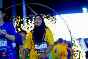 BIB: 4195
                            <button type="button" onclick="openModal(26237703)" class="btn btn-primary btn-sm float-right btn-popup" data-toggle="modal" data-target=".modal-high-quality">
                        <i class="fas fa-shopping-cart"></i> Add to Cart
                    </button>
                                            <button type="button" onclick="isThisMe(26237703, true)" class="btn btn-success btn-sm float-right btn-popup btn-isme hidden" data-toggle="tooltip" data-placement="bottom" title="นี่คือรูปของคุณใช่ไหม คลิกที่นี่เพื่อเอาเข้าอัลบั้ม">
                        <i class="fas fa-plus"></i> Add to album
                    </button>
                    <button type="button" onclick="isThisMe(26237703, false)" class="btn btn-warning btn-sm float-right btn-popup btn-isnotme hidden">
                        <i class="fas fa-ban"></i> Remove from album
                    </button>