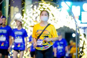 BIB: 3217
                            <button type="button" onclick="openModal(26239697)" class="btn btn-primary btn-sm float-right btn-popup" data-toggle="modal" data-target=".modal-high-quality">
                        <i class="fas fa-shopping-cart"></i> Add to Cart
                    </button>
                                            <button type="button" onclick="isThisMe(26239697, true)" class="btn btn-success btn-sm float-right btn-popup btn-isme hidden" data-toggle="tooltip" data-placement="bottom" title="นี่คือรูปของคุณใช่ไหม คลิกที่นี่เพื่อเอาเข้าอัลบั้ม">
                        <i class="fas fa-plus"></i> Add to album
                    </button>
                    <button type="button" onclick="isThisMe(26239697, false)" class="btn btn-warning btn-sm float-right btn-popup btn-isnotme hidden">
                        <i class="fas fa-ban"></i> Remove from album
                    </button>