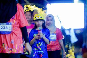 BIB: 236, 809
                            <button type="button" onclick="openModal(26237676)" class="btn btn-primary btn-sm float-right btn-popup" data-toggle="modal" data-target=".modal-high-quality">
                        <i class="fas fa-shopping-cart"></i> Add to Cart
                    </button>
                                            <button type="button" onclick="isThisMe(26237676, true)" class="btn btn-success btn-sm float-right btn-popup btn-isme hidden" data-toggle="tooltip" data-placement="bottom" title="นี่คือรูปของคุณใช่ไหม คลิกที่นี่เพื่อเอาเข้าอัลบั้ม">
                        <i class="fas fa-plus"></i> Add to album
                    </button>
                    <button type="button" onclick="isThisMe(26237676, false)" class="btn btn-warning btn-sm float-right btn-popup btn-isnotme hidden">
                        <i class="fas fa-ban"></i> Remove from album
                    </button>