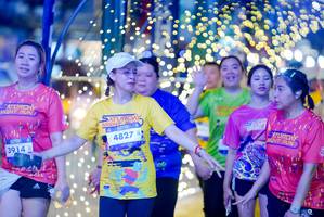 BIB: 3914, 4827
                            <button type="button" onclick="openModal(26238622)" class="btn btn-primary btn-sm float-right btn-popup" data-toggle="modal" data-target=".modal-high-quality">
                        <i class="fas fa-shopping-cart"></i> Add to Cart
                    </button>
                                            <button type="button" onclick="isThisMe(26238622, true)" class="btn btn-success btn-sm float-right btn-popup btn-isme hidden" data-toggle="tooltip" data-placement="bottom" title="นี่คือรูปของคุณใช่ไหม คลิกที่นี่เพื่อเอาเข้าอัลบั้ม">
                        <i class="fas fa-plus"></i> Add to album
                    </button>
                    <button type="button" onclick="isThisMe(26238622, false)" class="btn btn-warning btn-sm float-right btn-popup btn-isnotme hidden">
                        <i class="fas fa-ban"></i> Remove from album
                    </button>