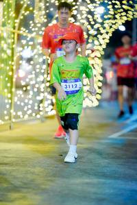 BIB: 3112
                            <button type="button" onclick="openModal(26240370)" class="btn btn-primary btn-sm float-right btn-popup" data-toggle="modal" data-target=".modal-high-quality">
                        <i class="fas fa-shopping-cart"></i> Add to Cart
                    </button>
                                            <button type="button" onclick="isThisMe(26240370, true)" class="btn btn-success btn-sm float-right btn-popup btn-isme hidden" data-toggle="tooltip" data-placement="bottom" title="นี่คือรูปของคุณใช่ไหม คลิกที่นี่เพื่อเอาเข้าอัลบั้ม">
                        <i class="fas fa-plus"></i> Add to album
                    </button>
                    <button type="button" onclick="isThisMe(26240370, false)" class="btn btn-warning btn-sm float-right btn-popup btn-isnotme hidden">
                        <i class="fas fa-ban"></i> Remove from album
                    </button>