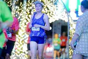 BIB: 3196
                            <button type="button" onclick="openModal(26240053)" class="btn btn-primary btn-sm float-right btn-popup" data-toggle="modal" data-target=".modal-high-quality">
                        <i class="fas fa-shopping-cart"></i> Add to Cart
                    </button>
                                            <button type="button" onclick="isThisMe(26240053, true)" class="btn btn-success btn-sm float-right btn-popup btn-isme hidden" data-toggle="tooltip" data-placement="bottom" title="นี่คือรูปของคุณใช่ไหม คลิกที่นี่เพื่อเอาเข้าอัลบั้ม">
                        <i class="fas fa-plus"></i> Add to album
                    </button>
                    <button type="button" onclick="isThisMe(26240053, false)" class="btn btn-warning btn-sm float-right btn-popup btn-isnotme hidden">
                        <i class="fas fa-ban"></i> Remove from album
                    </button>