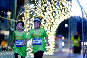 BIB: 3031, 3051
                            <button type="button" onclick="openModal(26237611)" class="btn btn-primary btn-sm float-right btn-popup" data-toggle="modal" data-target=".modal-high-quality">
                        <i class="fas fa-shopping-cart"></i> Add to Cart
                    </button>
                                            <button type="button" onclick="isThisMe(26237611, true)" class="btn btn-success btn-sm float-right btn-popup btn-isme hidden" data-toggle="tooltip" data-placement="bottom" title="นี่คือรูปของคุณใช่ไหม คลิกที่นี่เพื่อเอาเข้าอัลบั้ม">
                        <i class="fas fa-plus"></i> Add to album
                    </button>
                    <button type="button" onclick="isThisMe(26237611, false)" class="btn btn-warning btn-sm float-right btn-popup btn-isnotme hidden">
                        <i class="fas fa-ban"></i> Remove from album
                    </button>