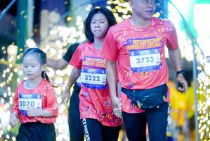 BIB: 3070, 3222, 3723
                            <button type="button" onclick="openModal(26239852)" class="btn btn-primary btn-sm float-right btn-popup" data-toggle="modal" data-target=".modal-high-quality">
                        <i class="fas fa-shopping-cart"></i> Add to Cart
                    </button>
                                            <button type="button" onclick="isThisMe(26239852, true)" class="btn btn-success btn-sm float-right btn-popup btn-isme hidden" data-toggle="tooltip" data-placement="bottom" title="นี่คือรูปของคุณใช่ไหม คลิกที่นี่เพื่อเอาเข้าอัลบั้ม">
                        <i class="fas fa-plus"></i> Add to album
                    </button>
                    <button type="button" onclick="isThisMe(26239852, false)" class="btn btn-warning btn-sm float-right btn-popup btn-isnotme hidden">
                        <i class="fas fa-ban"></i> Remove from album
                    </button>