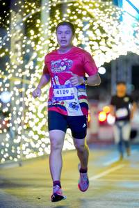 BIB: 4189
                            <button type="button" onclick="openModal(26241037)" class="btn btn-primary btn-sm float-right btn-popup" data-toggle="modal" data-target=".modal-high-quality">
                        <i class="fas fa-shopping-cart"></i> Add to Cart
                    </button>
                                            <button type="button" onclick="isThisMe(26241037, true)" class="btn btn-success btn-sm float-right btn-popup btn-isme hidden" data-toggle="tooltip" data-placement="bottom" title="นี่คือรูปของคุณใช่ไหม คลิกที่นี่เพื่อเอาเข้าอัลบั้ม">
                        <i class="fas fa-plus"></i> Add to album
                    </button>
                    <button type="button" onclick="isThisMe(26241037, false)" class="btn btn-warning btn-sm float-right btn-popup btn-isnotme hidden">
                        <i class="fas fa-ban"></i> Remove from album
                    </button>