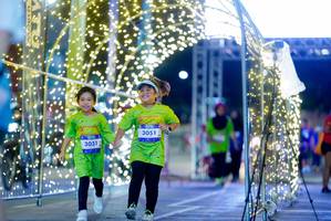 BIB: 3051, 3031
                            <button type="button" onclick="openModal(26237627)" class="btn btn-primary btn-sm float-right btn-popup" data-toggle="modal" data-target=".modal-high-quality">
                        <i class="fas fa-shopping-cart"></i> Add to Cart
                    </button>
                                            <button type="button" onclick="isThisMe(26237627, true)" class="btn btn-success btn-sm float-right btn-popup btn-isme hidden" data-toggle="tooltip" data-placement="bottom" title="นี่คือรูปของคุณใช่ไหม คลิกที่นี่เพื่อเอาเข้าอัลบั้ม">
                        <i class="fas fa-plus"></i> Add to album
                    </button>
                    <button type="button" onclick="isThisMe(26237627, false)" class="btn btn-warning btn-sm float-right btn-popup btn-isnotme hidden">
                        <i class="fas fa-ban"></i> Remove from album
                    </button>