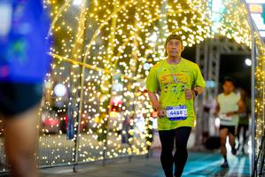 BIB: 4488
                            <button type="button" onclick="openModal(26241513)" class="btn btn-primary btn-sm float-right btn-popup" data-toggle="modal" data-target=".modal-high-quality">
                        <i class="fas fa-shopping-cart"></i> Add to Cart
                    </button>
                                            <button type="button" onclick="isThisMe(26241513, true)" class="btn btn-success btn-sm float-right btn-popup btn-isme hidden" data-toggle="tooltip" data-placement="bottom" title="นี่คือรูปของคุณใช่ไหม คลิกที่นี่เพื่อเอาเข้าอัลบั้ม">
                        <i class="fas fa-plus"></i> Add to album
                    </button>
                    <button type="button" onclick="isThisMe(26241513, false)" class="btn btn-warning btn-sm float-right btn-popup btn-isnotme hidden">
                        <i class="fas fa-ban"></i> Remove from album
                    </button>