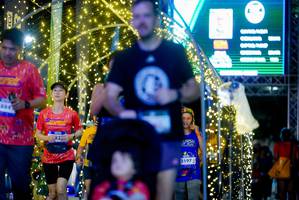 BIB: 3197
                            <button type="button" onclick="openModal(26239055)" class="btn btn-primary btn-sm float-right btn-popup" data-toggle="modal" data-target=".modal-high-quality">
                        <i class="fas fa-shopping-cart"></i> Add to Cart
                    </button>
                                            <button type="button" onclick="isThisMe(26239055, true)" class="btn btn-success btn-sm float-right btn-popup btn-isme hidden" data-toggle="tooltip" data-placement="bottom" title="นี่คือรูปของคุณใช่ไหม คลิกที่นี่เพื่อเอาเข้าอัลบั้ม">
                        <i class="fas fa-plus"></i> Add to album
                    </button>
                    <button type="button" onclick="isThisMe(26239055, false)" class="btn btn-warning btn-sm float-right btn-popup btn-isnotme hidden">
                        <i class="fas fa-ban"></i> Remove from album
                    </button>