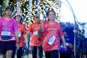 BIB: 4153, 3955
                            <button type="button" onclick="openModal(26237744)" class="btn btn-primary btn-sm float-right btn-popup" data-toggle="modal" data-target=".modal-high-quality">
                        <i class="fas fa-shopping-cart"></i> Add to Cart
                    </button>
                                            <button type="button" onclick="isThisMe(26237744, true)" class="btn btn-success btn-sm float-right btn-popup btn-isme hidden" data-toggle="tooltip" data-placement="bottom" title="นี่คือรูปของคุณใช่ไหม คลิกที่นี่เพื่อเอาเข้าอัลบั้ม">
                        <i class="fas fa-plus"></i> Add to album
                    </button>
                    <button type="button" onclick="isThisMe(26237744, false)" class="btn btn-warning btn-sm float-right btn-popup btn-isnotme hidden">
                        <i class="fas fa-ban"></i> Remove from album
                    </button>