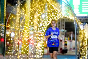 BIB: 3301
                            <button type="button" onclick="openModal(26241627)" class="btn btn-primary btn-sm float-right btn-popup" data-toggle="modal" data-target=".modal-high-quality">
                        <i class="fas fa-shopping-cart"></i> Add to Cart
                    </button>
                                            <button type="button" onclick="isThisMe(26241627, true)" class="btn btn-success btn-sm float-right btn-popup btn-isme hidden" data-toggle="tooltip" data-placement="bottom" title="นี่คือรูปของคุณใช่ไหม คลิกที่นี่เพื่อเอาเข้าอัลบั้ม">
                        <i class="fas fa-plus"></i> Add to album
                    </button>
                    <button type="button" onclick="isThisMe(26241627, false)" class="btn btn-warning btn-sm float-right btn-popup btn-isnotme hidden">
                        <i class="fas fa-ban"></i> Remove from album
                    </button>