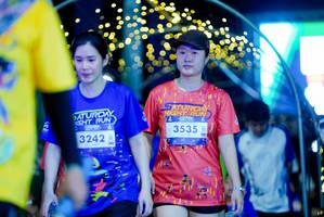 BIB: 3242, 3535
                            <button type="button" onclick="openModal(26238837)" class="btn btn-primary btn-sm float-right btn-popup" data-toggle="modal" data-target=".modal-high-quality">
                        <i class="fas fa-shopping-cart"></i> Add to Cart
                    </button>
                                            <button type="button" onclick="isThisMe(26238837, true)" class="btn btn-success btn-sm float-right btn-popup btn-isme hidden" data-toggle="tooltip" data-placement="bottom" title="นี่คือรูปของคุณใช่ไหม คลิกที่นี่เพื่อเอาเข้าอัลบั้ม">
                        <i class="fas fa-plus"></i> Add to album
                    </button>
                    <button type="button" onclick="isThisMe(26238837, false)" class="btn btn-warning btn-sm float-right btn-popup btn-isnotme hidden">
                        <i class="fas fa-ban"></i> Remove from album
                    </button>