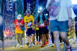 BIB: 3937, 105
                            <button type="button" onclick="openModal(26238495)" class="btn btn-primary btn-sm float-right btn-popup" data-toggle="modal" data-target=".modal-high-quality">
                        <i class="fas fa-shopping-cart"></i> Add to Cart
                    </button>
                                            <button type="button" onclick="isThisMe(26238495, true)" class="btn btn-success btn-sm float-right btn-popup btn-isme hidden" data-toggle="tooltip" data-placement="bottom" title="นี่คือรูปของคุณใช่ไหม คลิกที่นี่เพื่อเอาเข้าอัลบั้ม">
                        <i class="fas fa-plus"></i> Add to album
                    </button>
                    <button type="button" onclick="isThisMe(26238495, false)" class="btn btn-warning btn-sm float-right btn-popup btn-isnotme hidden">
                        <i class="fas fa-ban"></i> Remove from album
                    </button>