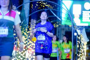 BIB: 384, 4911
                            <button type="button" onclick="openModal(26239950)" class="btn btn-primary btn-sm float-right btn-popup" data-toggle="modal" data-target=".modal-high-quality">
                        <i class="fas fa-shopping-cart"></i> Add to Cart
                    </button>
                                            <button type="button" onclick="isThisMe(26239950, true)" class="btn btn-success btn-sm float-right btn-popup btn-isme hidden" data-toggle="tooltip" data-placement="bottom" title="นี่คือรูปของคุณใช่ไหม คลิกที่นี่เพื่อเอาเข้าอัลบั้ม">
                        <i class="fas fa-plus"></i> Add to album
                    </button>
                    <button type="button" onclick="isThisMe(26239950, false)" class="btn btn-warning btn-sm float-right btn-popup btn-isnotme hidden">
                        <i class="fas fa-ban"></i> Remove from album
                    </button>