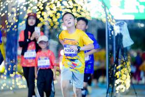 BIB: 3004, 4385
                            <button type="button" onclick="openModal(26239022)" class="btn btn-primary btn-sm float-right btn-popup" data-toggle="modal" data-target=".modal-high-quality">
                        <i class="fas fa-shopping-cart"></i> Add to Cart
                    </button>
                                            <button type="button" onclick="isThisMe(26239022, true)" class="btn btn-success btn-sm float-right btn-popup btn-isme hidden" data-toggle="tooltip" data-placement="bottom" title="นี่คือรูปของคุณใช่ไหม คลิกที่นี่เพื่อเอาเข้าอัลบั้ม">
                        <i class="fas fa-plus"></i> Add to album
                    </button>
                    <button type="button" onclick="isThisMe(26239022, false)" class="btn btn-warning btn-sm float-right btn-popup btn-isnotme hidden">
                        <i class="fas fa-ban"></i> Remove from album
                    </button>