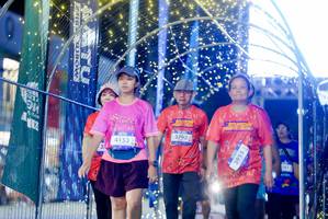 BIB: 3793, 4153, 3955
                            <button type="button" onclick="openModal(26237757)" class="btn btn-primary btn-sm float-right btn-popup" data-toggle="modal" data-target=".modal-high-quality">
                        <i class="fas fa-shopping-cart"></i> Add to Cart
                    </button>
                                            <button type="button" onclick="isThisMe(26237757, true)" class="btn btn-success btn-sm float-right btn-popup btn-isme hidden" data-toggle="tooltip" data-placement="bottom" title="นี่คือรูปของคุณใช่ไหม คลิกที่นี่เพื่อเอาเข้าอัลบั้ม">
                        <i class="fas fa-plus"></i> Add to album
                    </button>
                    <button type="button" onclick="isThisMe(26237757, false)" class="btn btn-warning btn-sm float-right btn-popup btn-isnotme hidden">
                        <i class="fas fa-ban"></i> Remove from album
                    </button>