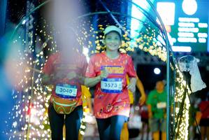 BIB: 3040, 3573
                            <button type="button" onclick="openModal(26238311)" class="btn btn-primary btn-sm float-right btn-popup" data-toggle="modal" data-target=".modal-high-quality">
                        <i class="fas fa-shopping-cart"></i> Add to Cart
                    </button>
                                            <button type="button" onclick="isThisMe(26238311, true)" class="btn btn-success btn-sm float-right btn-popup btn-isme hidden" data-toggle="tooltip" data-placement="bottom" title="นี่คือรูปของคุณใช่ไหม คลิกที่นี่เพื่อเอาเข้าอัลบั้ม">
                        <i class="fas fa-plus"></i> Add to album
                    </button>
                    <button type="button" onclick="isThisMe(26238311, false)" class="btn btn-warning btn-sm float-right btn-popup btn-isnotme hidden">
                        <i class="fas fa-ban"></i> Remove from album
                    </button>