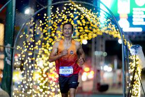 BIB: 3270
                            <button type="button" onclick="openModal(26241667)" class="btn btn-primary btn-sm float-right btn-popup" data-toggle="modal" data-target=".modal-high-quality">
                        <i class="fas fa-shopping-cart"></i> Add to Cart
                    </button>
                                            <button type="button" onclick="isThisMe(26241667, true)" class="btn btn-success btn-sm float-right btn-popup btn-isme hidden" data-toggle="tooltip" data-placement="bottom" title="นี่คือรูปของคุณใช่ไหม คลิกที่นี่เพื่อเอาเข้าอัลบั้ม">
                        <i class="fas fa-plus"></i> Add to album
                    </button>
                    <button type="button" onclick="isThisMe(26241667, false)" class="btn btn-warning btn-sm float-right btn-popup btn-isnotme hidden">
                        <i class="fas fa-ban"></i> Remove from album
                    </button>