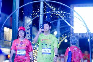 BIB: 4637, 1940, 4675
                            <button type="button" onclick="openModal(26237554)" class="btn btn-primary btn-sm float-right btn-popup" data-toggle="modal" data-target=".modal-high-quality">
                        <i class="fas fa-shopping-cart"></i> Add to Cart
                    </button>
                                            <button type="button" onclick="isThisMe(26237554, true)" class="btn btn-success btn-sm float-right btn-popup btn-isme hidden" data-toggle="tooltip" data-placement="bottom" title="นี่คือรูปของคุณใช่ไหม คลิกที่นี่เพื่อเอาเข้าอัลบั้ม">
                        <i class="fas fa-plus"></i> Add to album
                    </button>
                    <button type="button" onclick="isThisMe(26237554, false)" class="btn btn-warning btn-sm float-right btn-popup btn-isnotme hidden">
                        <i class="fas fa-ban"></i> Remove from album
                    </button>