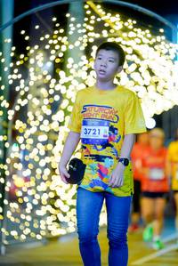 BIB: 3721
                            <button type="button" onclick="openModal(26240485)" class="btn btn-primary btn-sm float-right btn-popup" data-toggle="modal" data-target=".modal-high-quality">
                        <i class="fas fa-shopping-cart"></i> Add to Cart
                    </button>
                                            <button type="button" onclick="isThisMe(26240485, true)" class="btn btn-success btn-sm float-right btn-popup btn-isme hidden" data-toggle="tooltip" data-placement="bottom" title="นี่คือรูปของคุณใช่ไหม คลิกที่นี่เพื่อเอาเข้าอัลบั้ม">
                        <i class="fas fa-plus"></i> Add to album
                    </button>
                    <button type="button" onclick="isThisMe(26240485, false)" class="btn btn-warning btn-sm float-right btn-popup btn-isnotme hidden">
                        <i class="fas fa-ban"></i> Remove from album
                    </button>