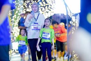 BIB: 4481
                            <button type="button" onclick="openModal(26237901)" class="btn btn-primary btn-sm float-right btn-popup" data-toggle="modal" data-target=".modal-high-quality">
                        <i class="fas fa-shopping-cart"></i> Add to Cart
                    </button>
                                            <button type="button" onclick="isThisMe(26237901, true)" class="btn btn-success btn-sm float-right btn-popup btn-isme hidden" data-toggle="tooltip" data-placement="bottom" title="นี่คือรูปของคุณใช่ไหม คลิกที่นี่เพื่อเอาเข้าอัลบั้ม">
                        <i class="fas fa-plus"></i> Add to album
                    </button>
                    <button type="button" onclick="isThisMe(26237901, false)" class="btn btn-warning btn-sm float-right btn-popup btn-isnotme hidden">
                        <i class="fas fa-ban"></i> Remove from album
                    </button>