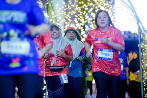 BIB: 684, 3986
                            <button type="button" onclick="openModal(26238474)" class="btn btn-primary btn-sm float-right btn-popup" data-toggle="modal" data-target=".modal-high-quality">
                        <i class="fas fa-shopping-cart"></i> Add to Cart
                    </button>
                                            <button type="button" onclick="isThisMe(26238474, true)" class="btn btn-success btn-sm float-right btn-popup btn-isme hidden" data-toggle="tooltip" data-placement="bottom" title="นี่คือรูปของคุณใช่ไหม คลิกที่นี่เพื่อเอาเข้าอัลบั้ม">
                        <i class="fas fa-plus"></i> Add to album
                    </button>
                    <button type="button" onclick="isThisMe(26238474, false)" class="btn btn-warning btn-sm float-right btn-popup btn-isnotme hidden">
                        <i class="fas fa-ban"></i> Remove from album
                    </button>