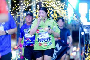 BIB: 4692
                            <button type="button" onclick="openModal(26240131)" class="btn btn-primary btn-sm float-right btn-popup" data-toggle="modal" data-target=".modal-high-quality">
                        <i class="fas fa-shopping-cart"></i> Add to Cart
                    </button>
                                            <button type="button" onclick="isThisMe(26240131, true)" class="btn btn-success btn-sm float-right btn-popup btn-isme hidden" data-toggle="tooltip" data-placement="bottom" title="นี่คือรูปของคุณใช่ไหม คลิกที่นี่เพื่อเอาเข้าอัลบั้ม">
                        <i class="fas fa-plus"></i> Add to album
                    </button>
                    <button type="button" onclick="isThisMe(26240131, false)" class="btn btn-warning btn-sm float-right btn-popup btn-isnotme hidden">
                        <i class="fas fa-ban"></i> Remove from album
                    </button>