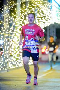 BIB: 4189
                            <button type="button" onclick="openModal(26241046)" class="btn btn-primary btn-sm float-right btn-popup" data-toggle="modal" data-target=".modal-high-quality">
                        <i class="fas fa-shopping-cart"></i> Add to Cart
                    </button>
                                            <button type="button" onclick="isThisMe(26241046, true)" class="btn btn-success btn-sm float-right btn-popup btn-isme hidden" data-toggle="tooltip" data-placement="bottom" title="นี่คือรูปของคุณใช่ไหม คลิกที่นี่เพื่อเอาเข้าอัลบั้ม">
                        <i class="fas fa-plus"></i> Add to album
                    </button>
                    <button type="button" onclick="isThisMe(26241046, false)" class="btn btn-warning btn-sm float-right btn-popup btn-isnotme hidden">
                        <i class="fas fa-ban"></i> Remove from album
                    </button>